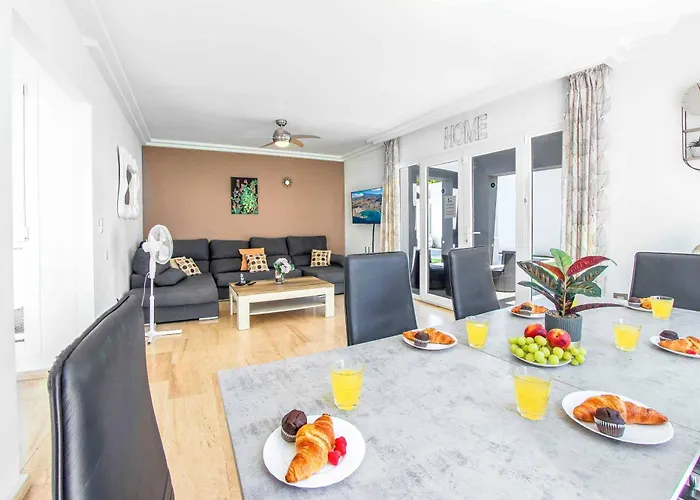 Farfara Вилла Адехе